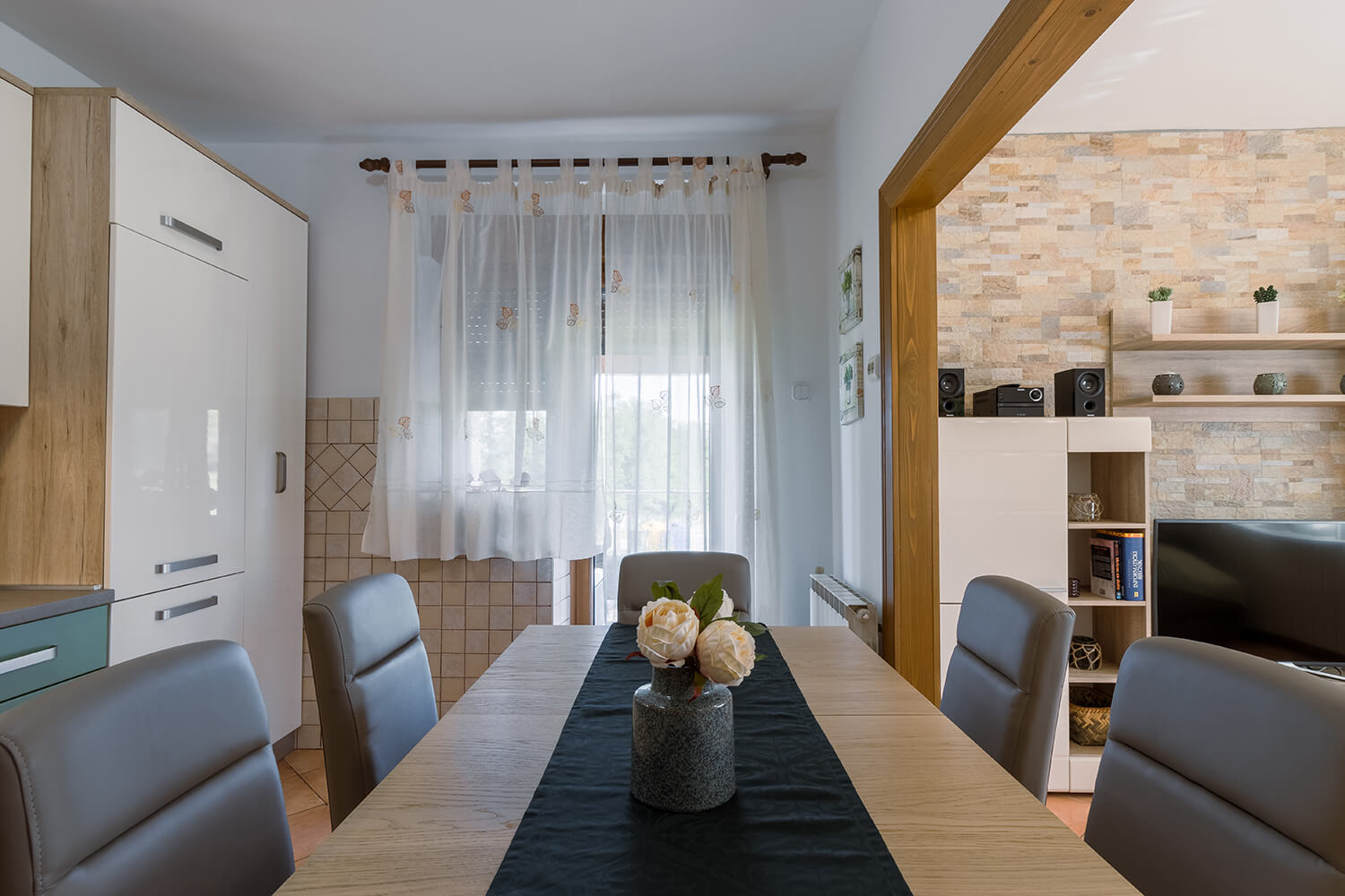 Preferring the convenience of a local home buyer